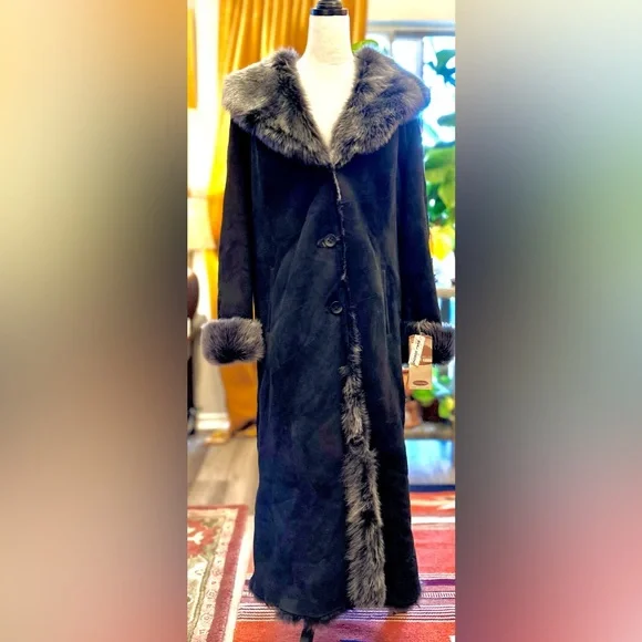 Overland Toscana Sheepskin Hooded Coat, Size XL, Black, NEW with Tags!! - Picture 1 of 15